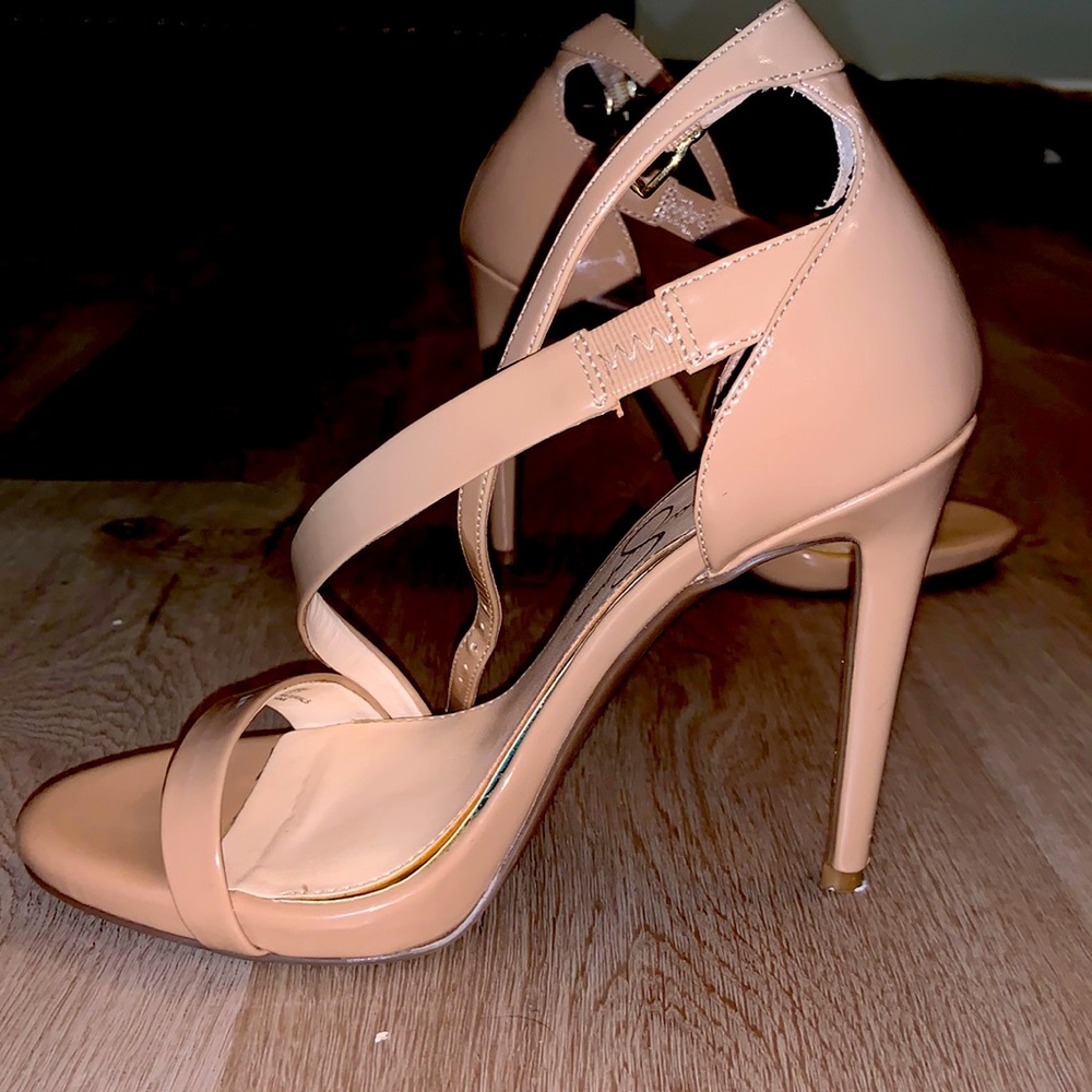 Shoes size 7 - Picture 3 of 3